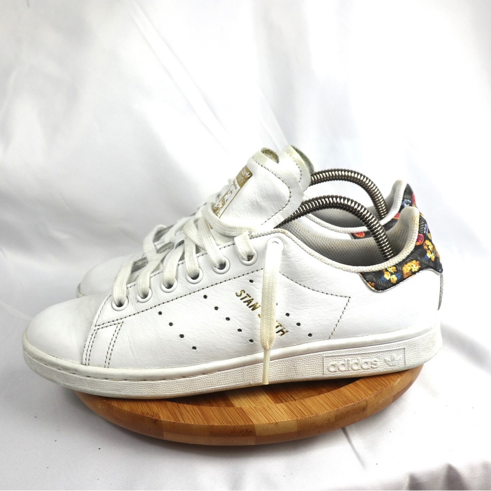 Size 7.5 - adidas Stan Smith Cloud White Floral- EF1481 Women Shoes